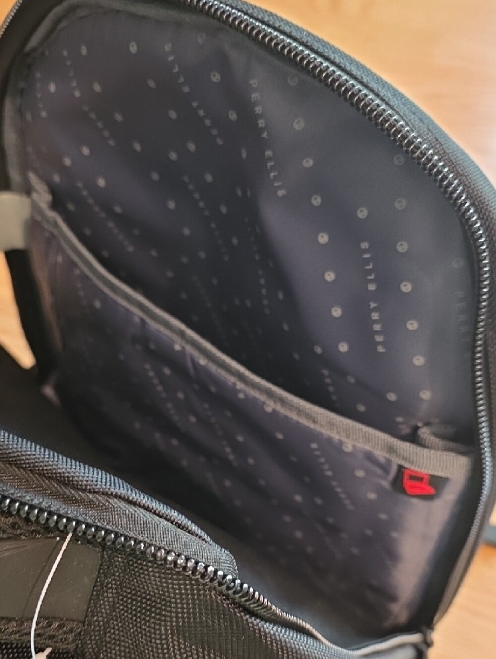 Perry Ellis Portfolio Black Backpack - Picture 5 of 11